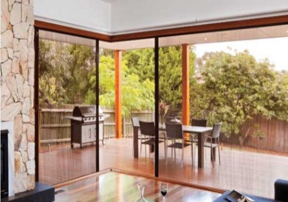 Pleated Insect Screen
for Corners - 90 Degree